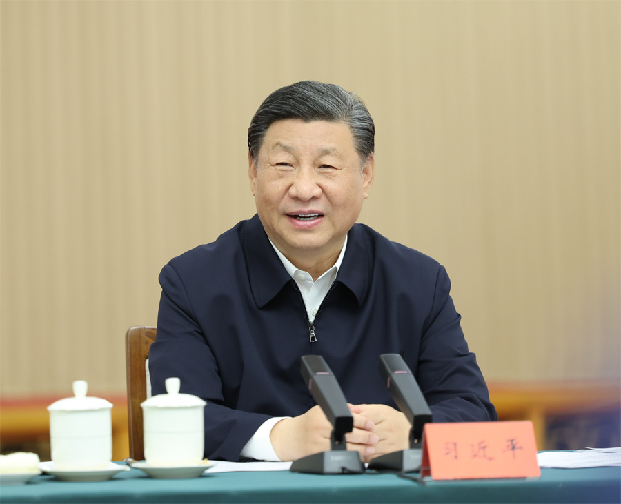2024年5月23日下午，中共中央總書(shū)記、國(guó)家主席、中央軍委主席習(xí)近平在山東省濟(jì)南市主持召開(kāi)企業(yè)和專(zhuān)家座談會(huì)并發(fā)表重要講話(huà)。新華社記者 鞠鵬 攝